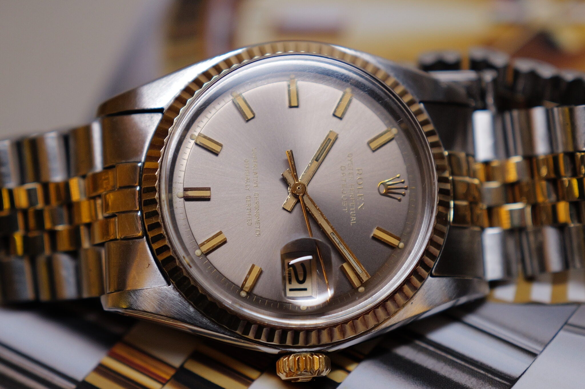 Brown Ghost dial