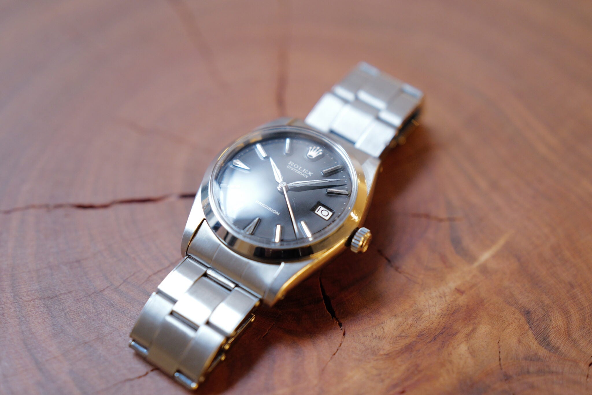 OYSTER DATE -Beautiful Gilt-