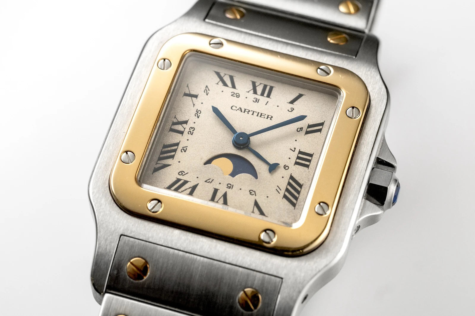Santos Galbee Moon Phase