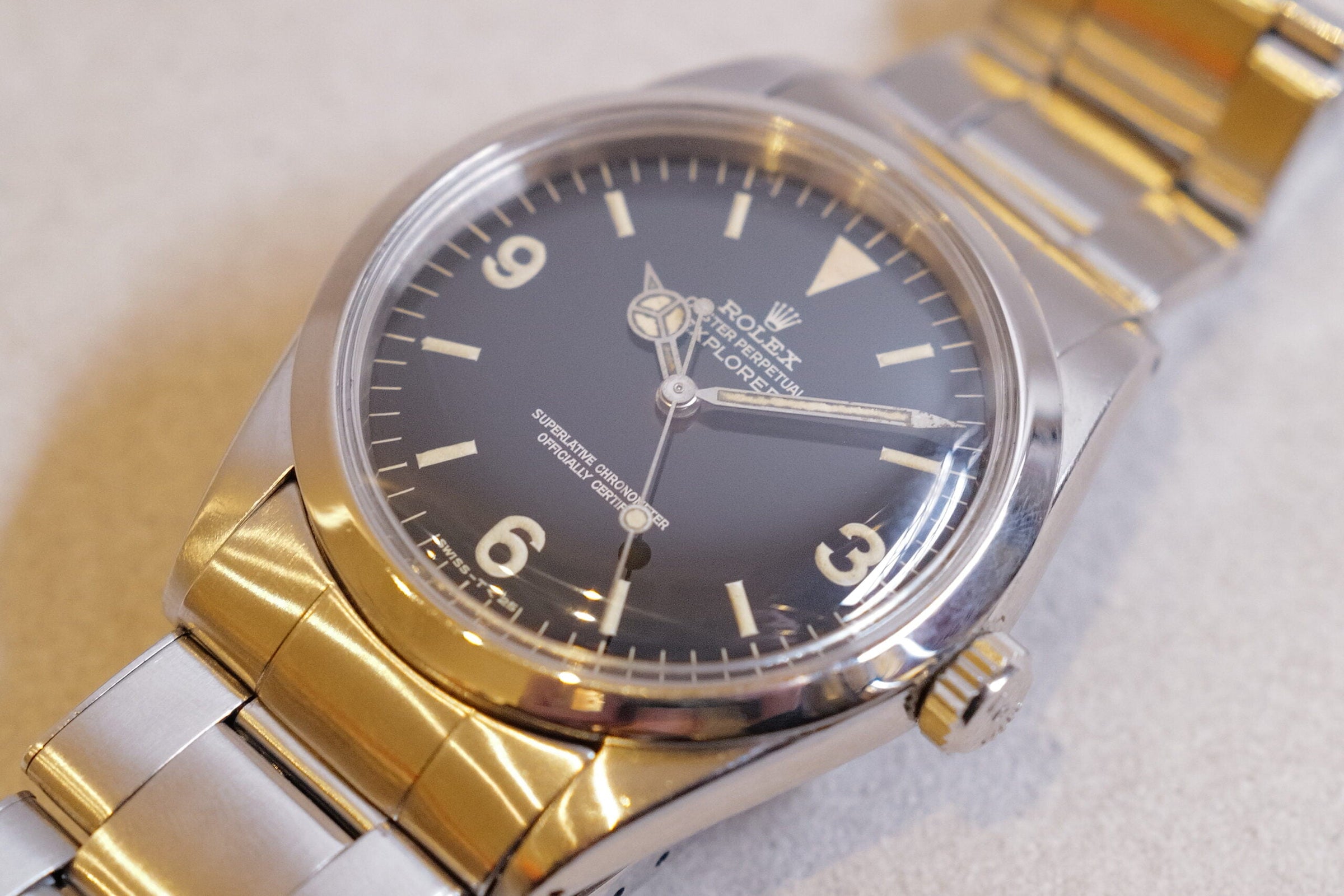 Beautiful Gilt Ref.1016
