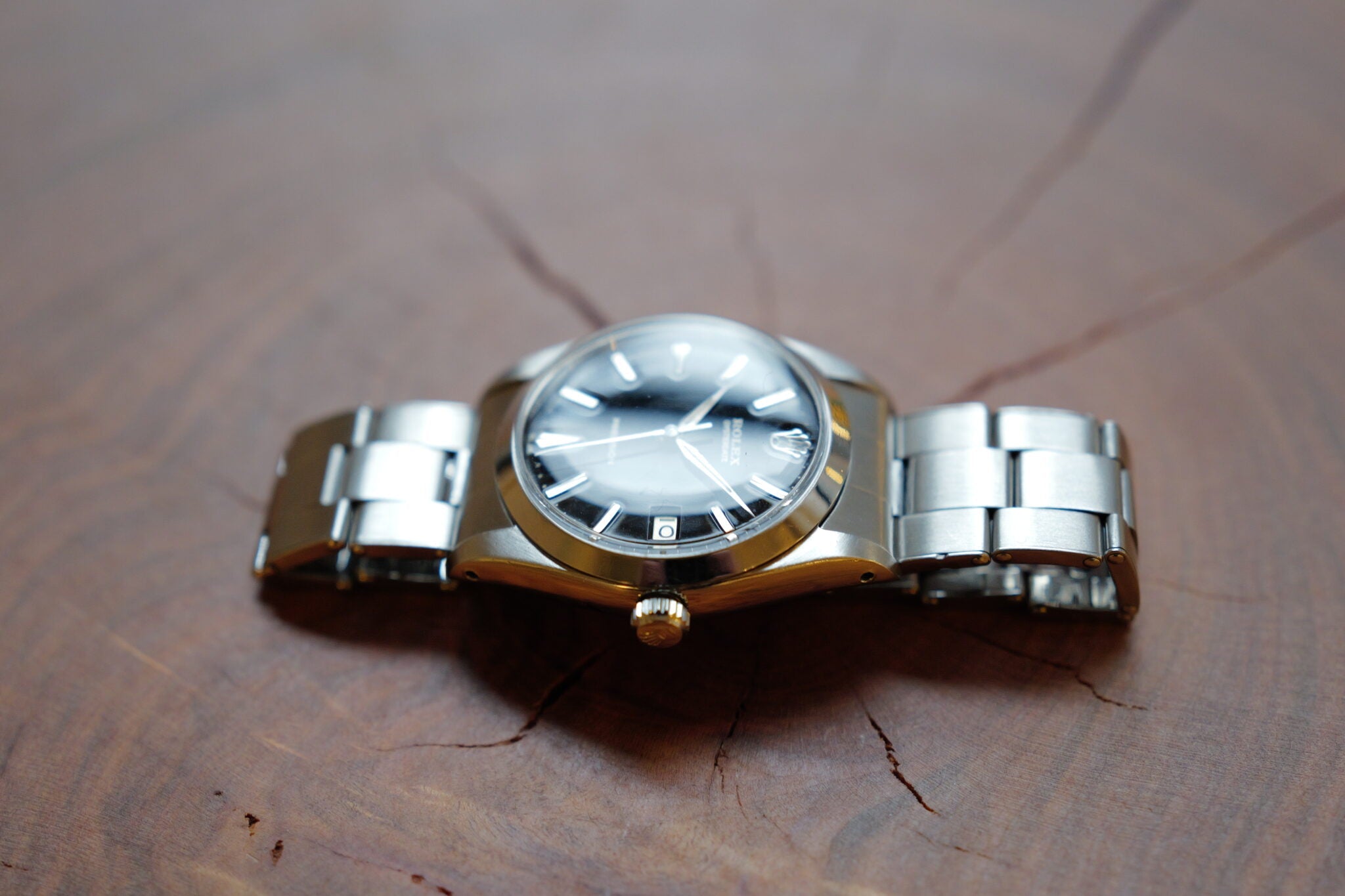 OYSTER DATE -Beautiful Gilt-