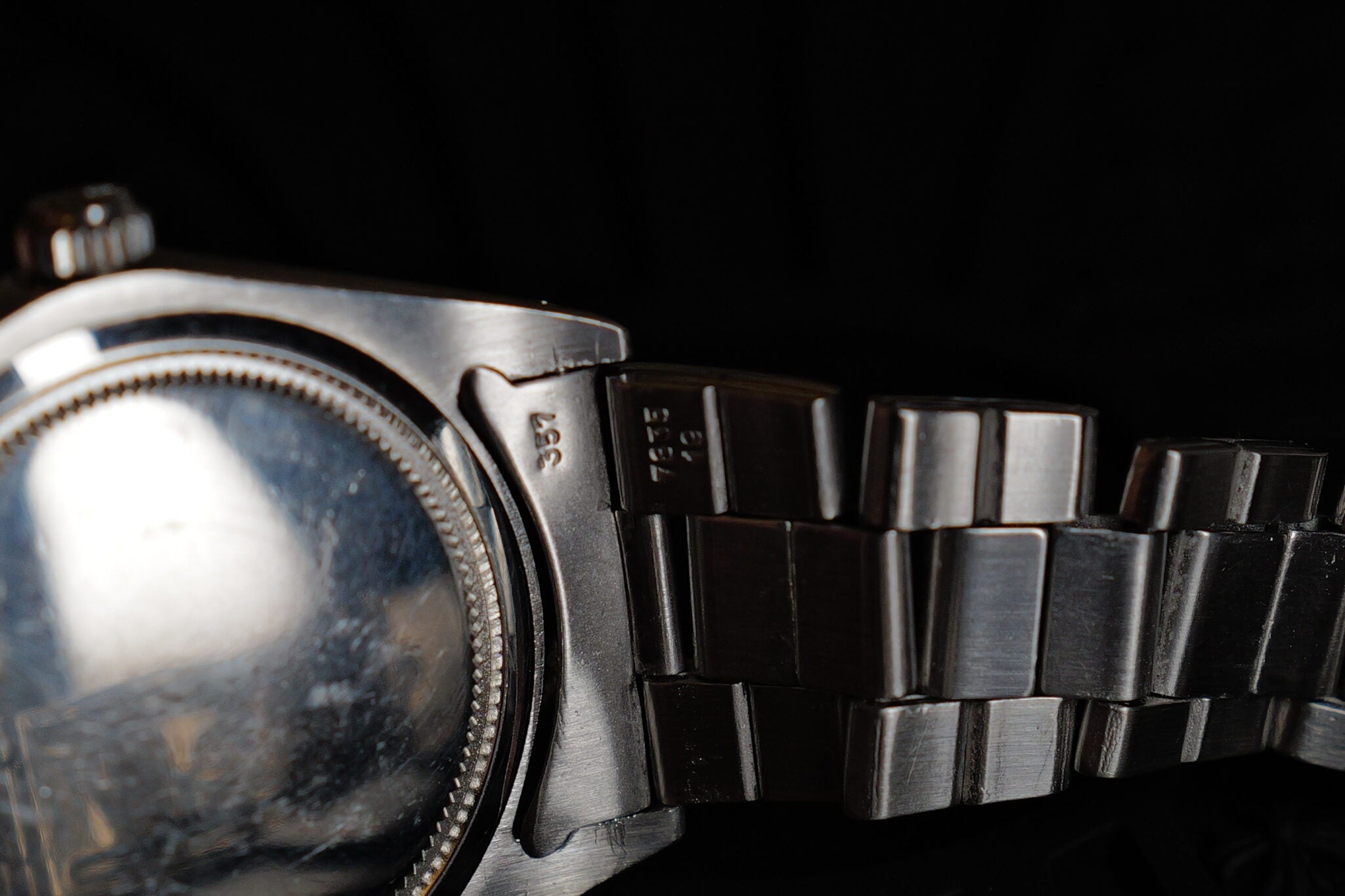 Mint condition 6694 Blue dial