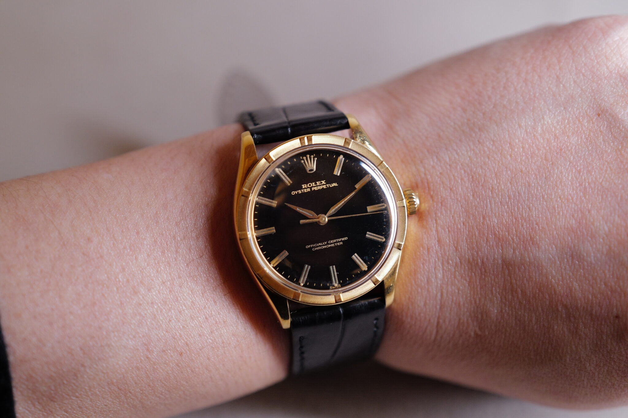 Ref.6569 Beautiful Gilt