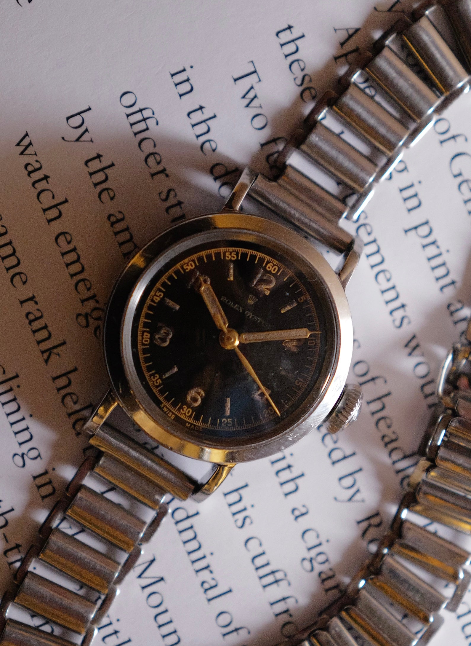 Oyster Athlete with Cylinder case