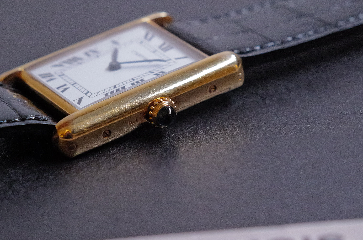 K18YG Loius Cartier Tank Paris Letter
