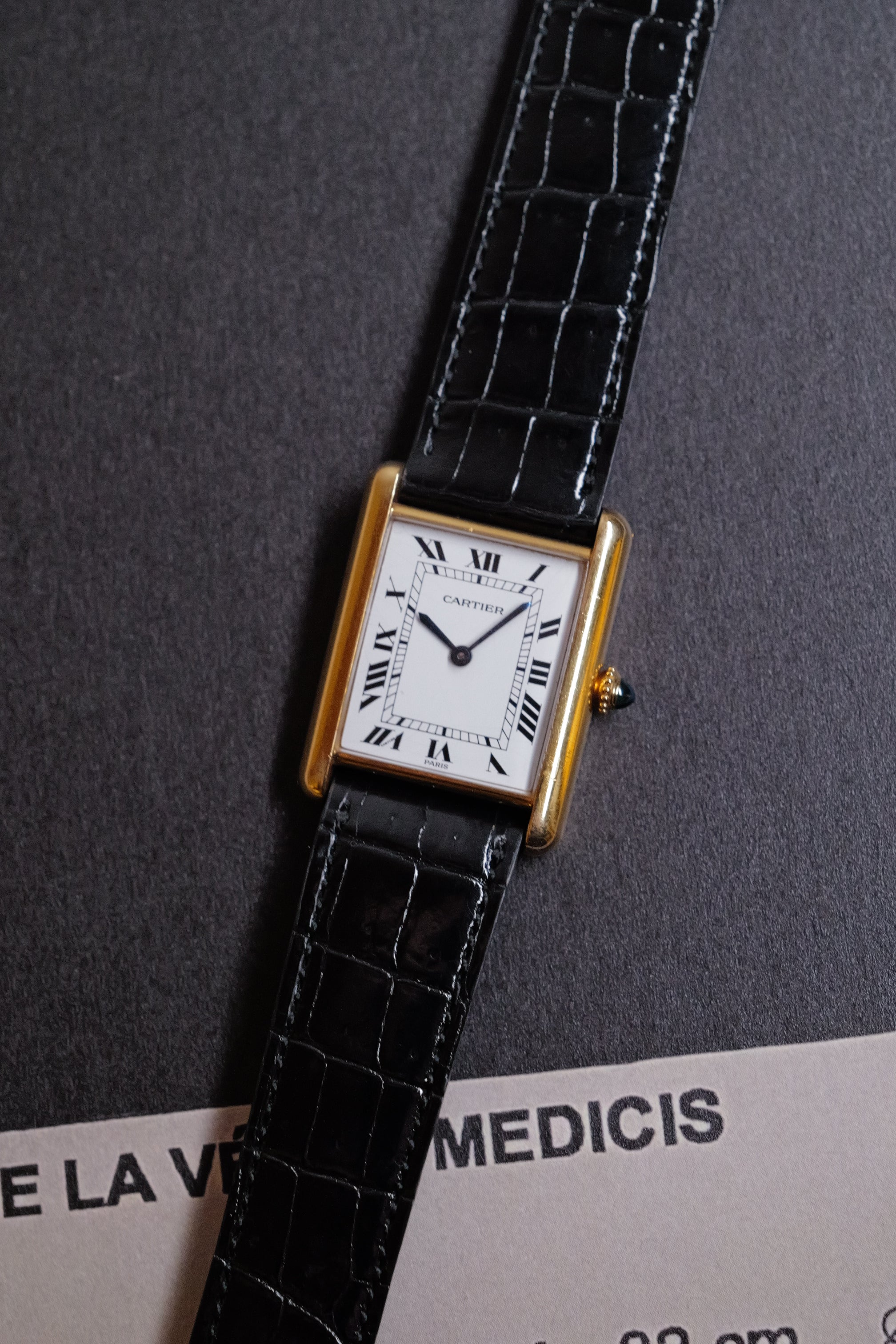 K18YG Loius Cartier Tank Paris Letter