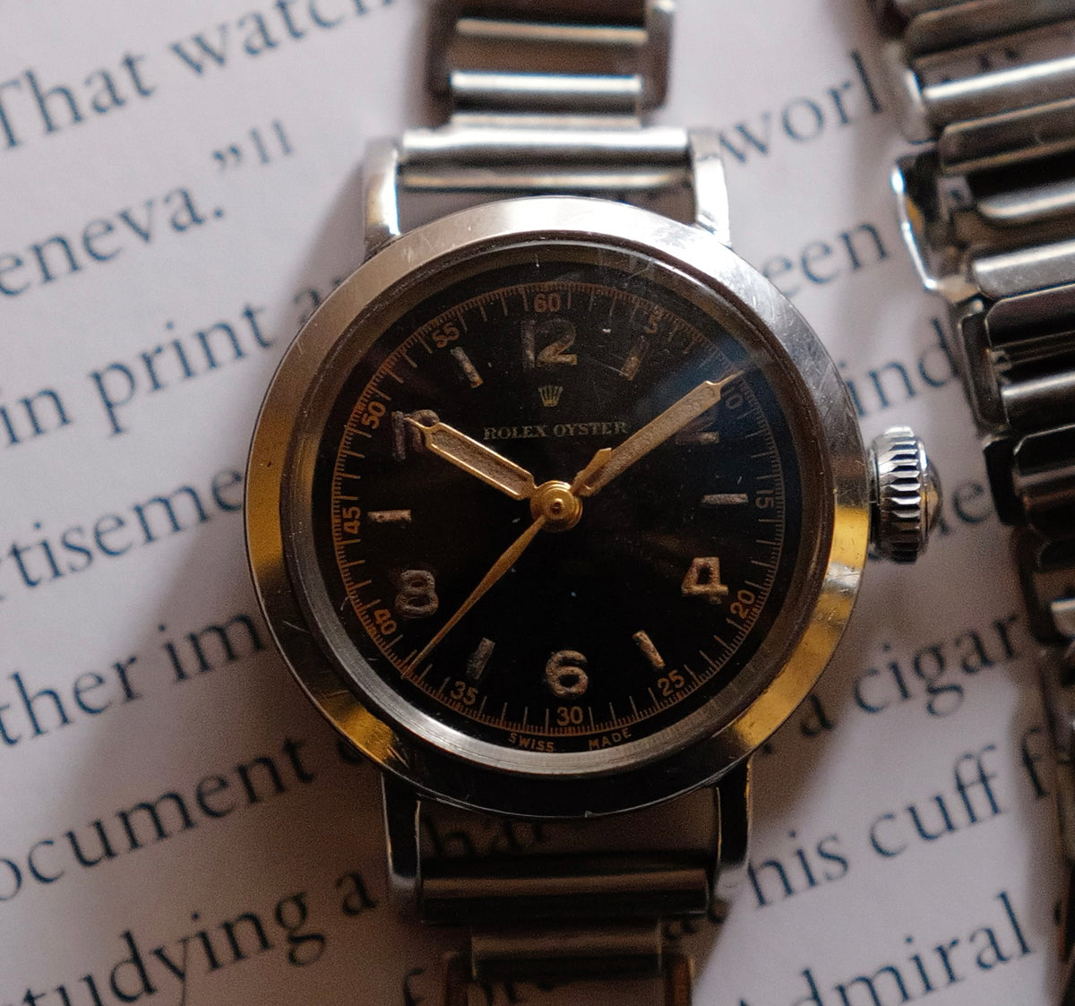 Oyster Athlete with Cylinder case