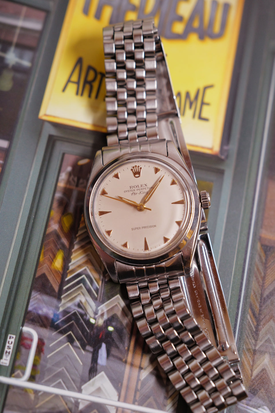WATCH